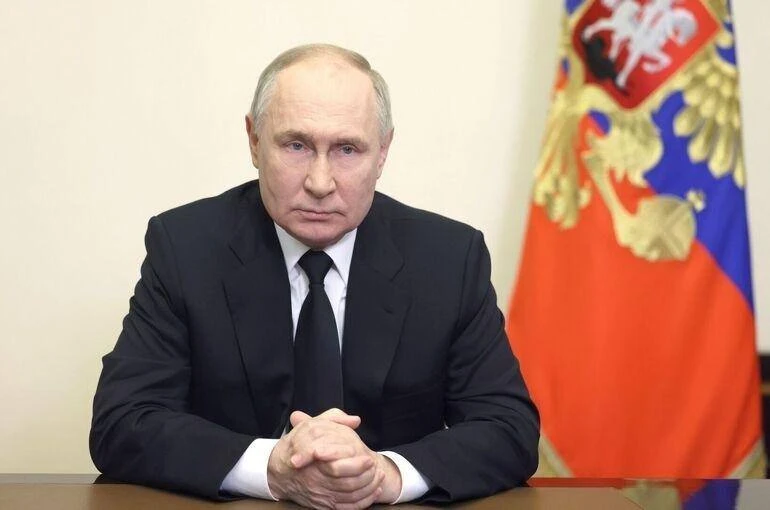 Владимир Путин сегодня выступит с обращением к россиянам