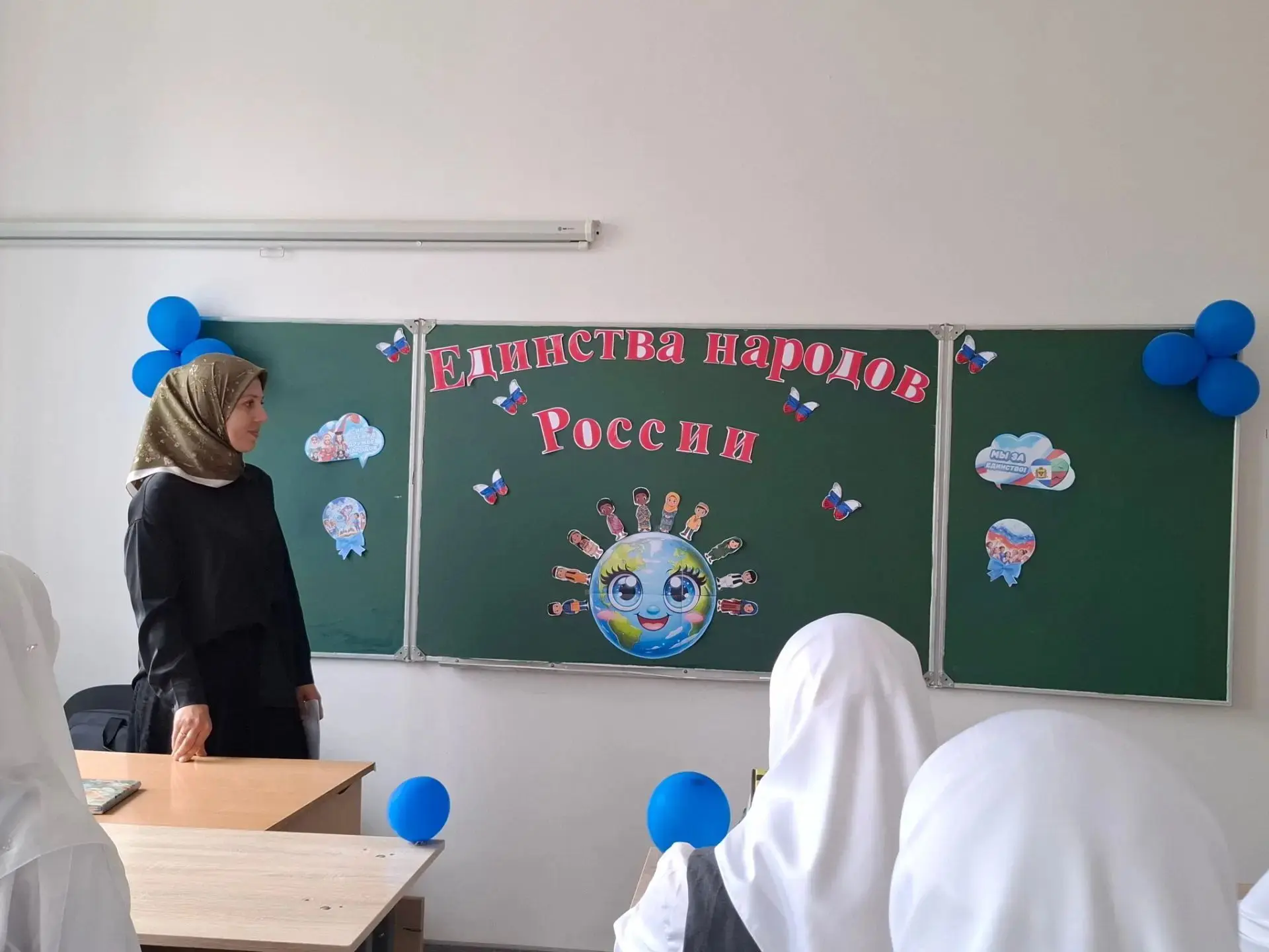 1 сентября — не только День знаний, но и повод поговорить о самом главном! В нашей школ...