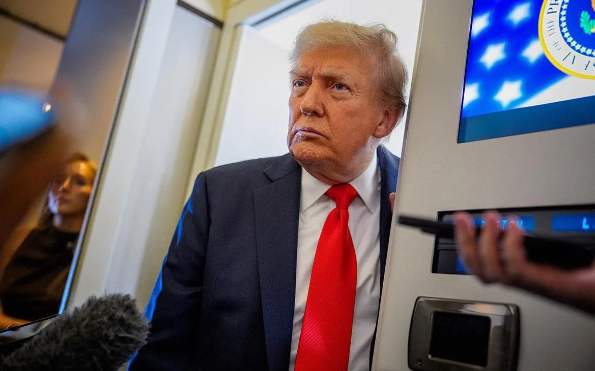 🇺🇸 Трамп заявил, что представители Ирана позвонили ему с просьбой заключить сделку по...