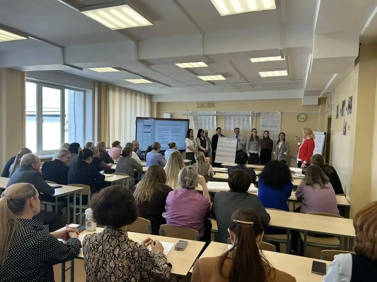 Кто сказал, что учатся только дети? 😉  🎓Сегодня в гимназии стартовал методический интенсив для педаг