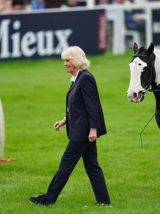Камилла посетила второй день соревнований по конному спорту Badminton Horse Trials в Бадминтоне (Гло