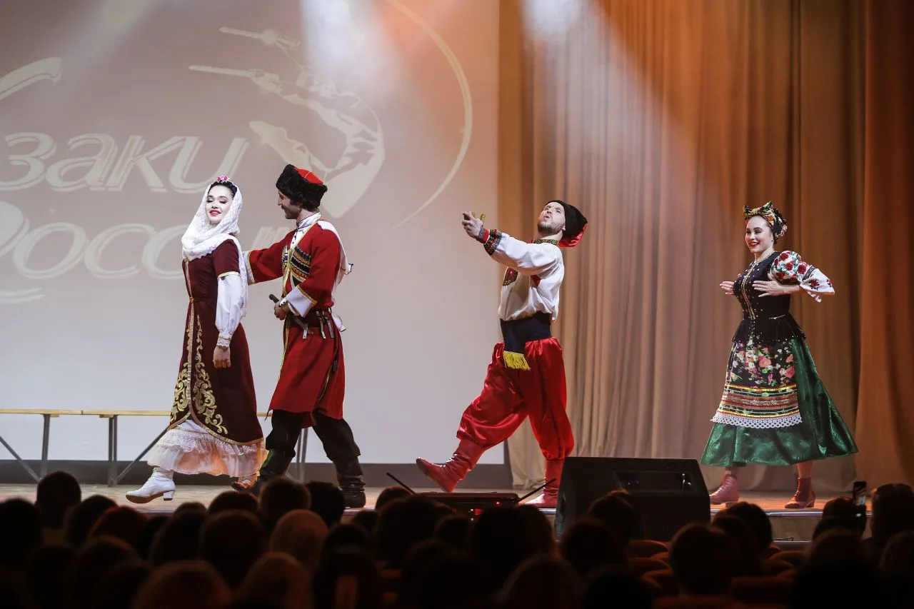 🇷🇺 «Казаки России» на сцене Липецкого педагогического!    ⭐ Накануне Дня Победы в Липецком педагогич