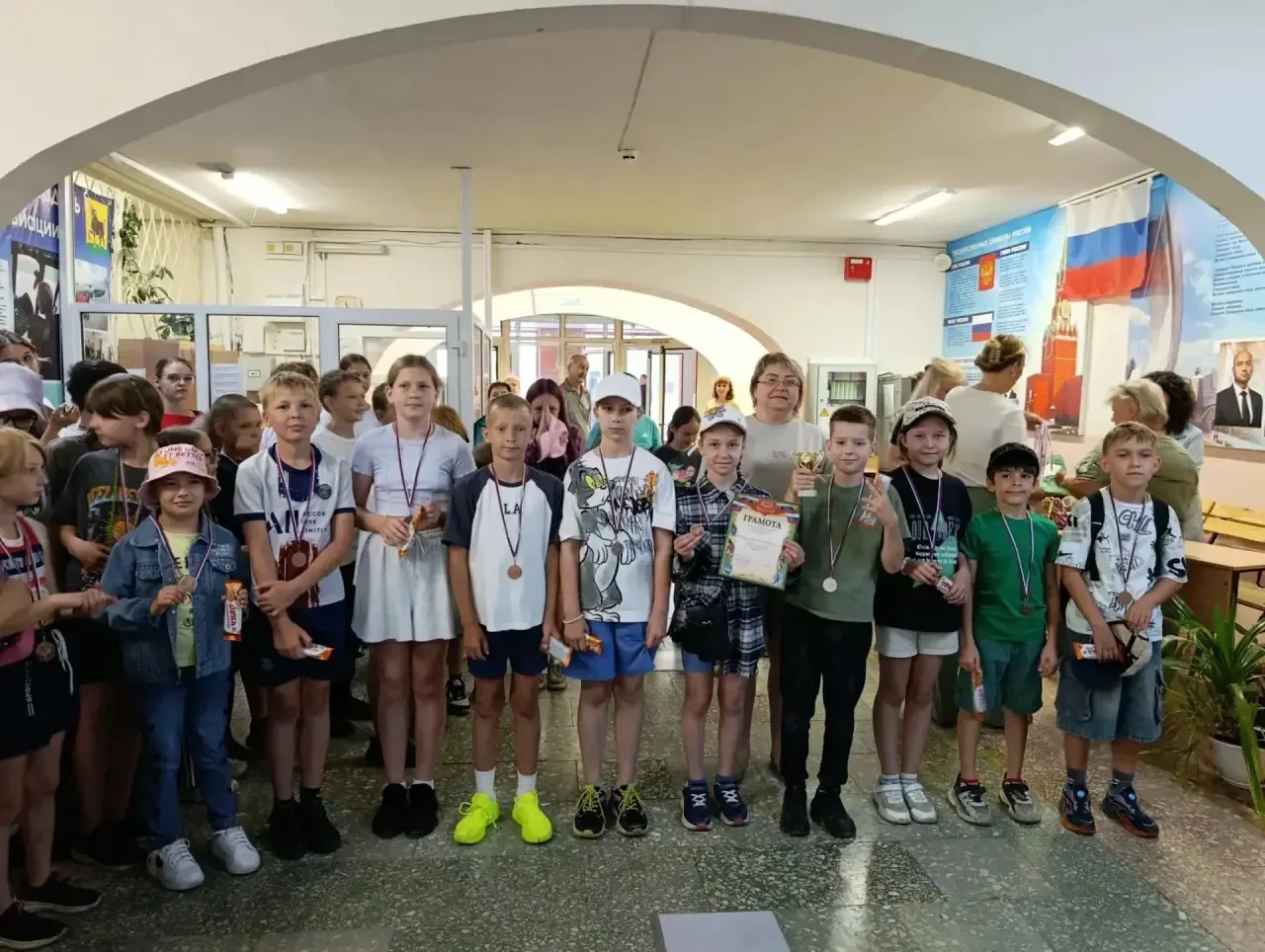 🏆Поздравляем 3 отряд (воспитатели Прорешкина Л. В., Самойленко Т. И.) оздоровительного лагеря с дне