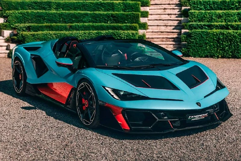 На днях компания Lamborghini отметила свой 63-й день рождения выпуском гибридного родст...
