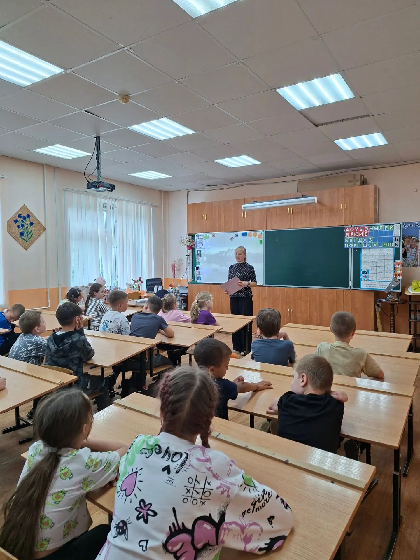 Воспитанники нашего пришкольного лагеря 17 июня узнали об интересных датах:
- Всемирный день борьбы 