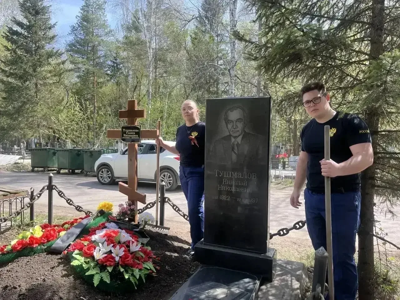 Сотрудники прокуратуры Омской области почтили память коллег – участников Великой Отечественной войны