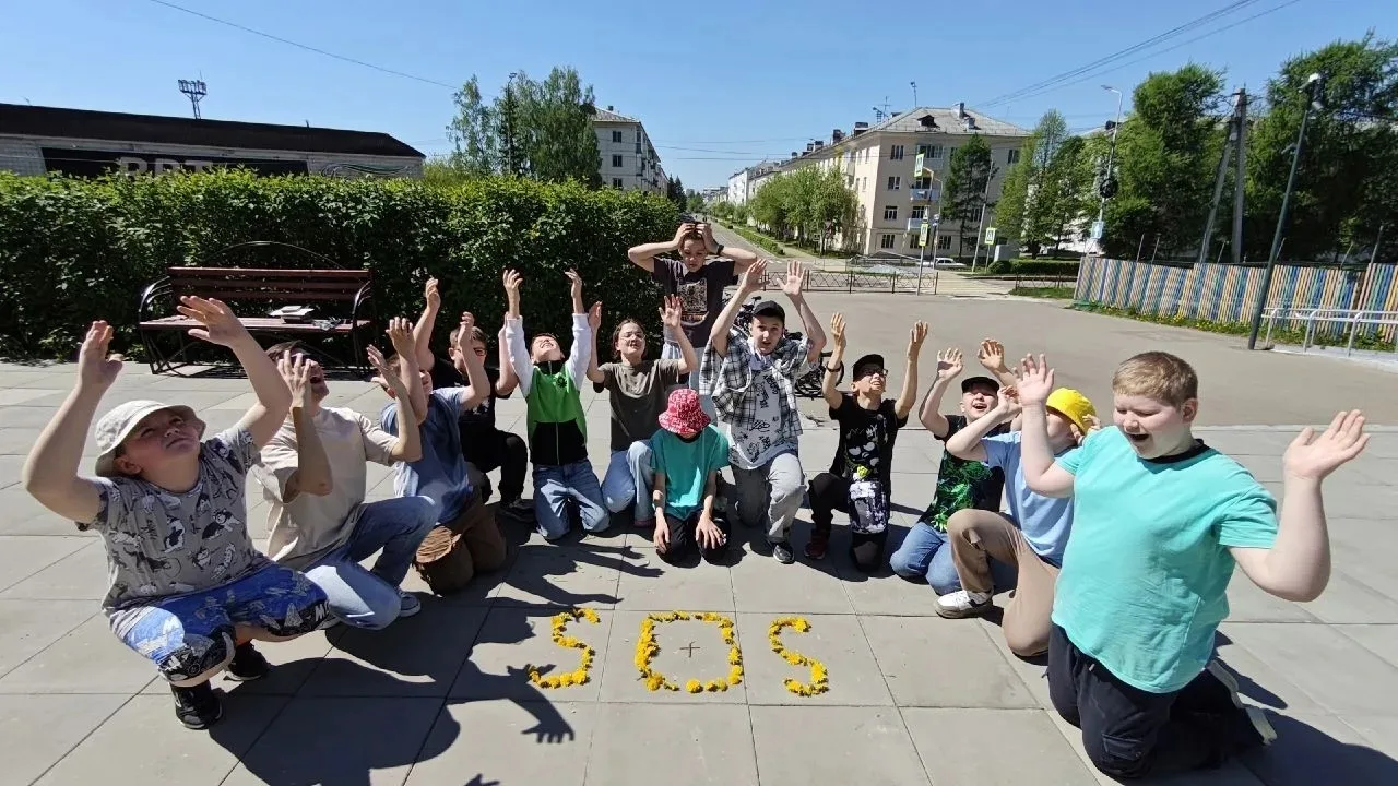 Фотокросс. Задание на определённую тему для каждого отряда, время ограничено.😁
Сделать фото на тему