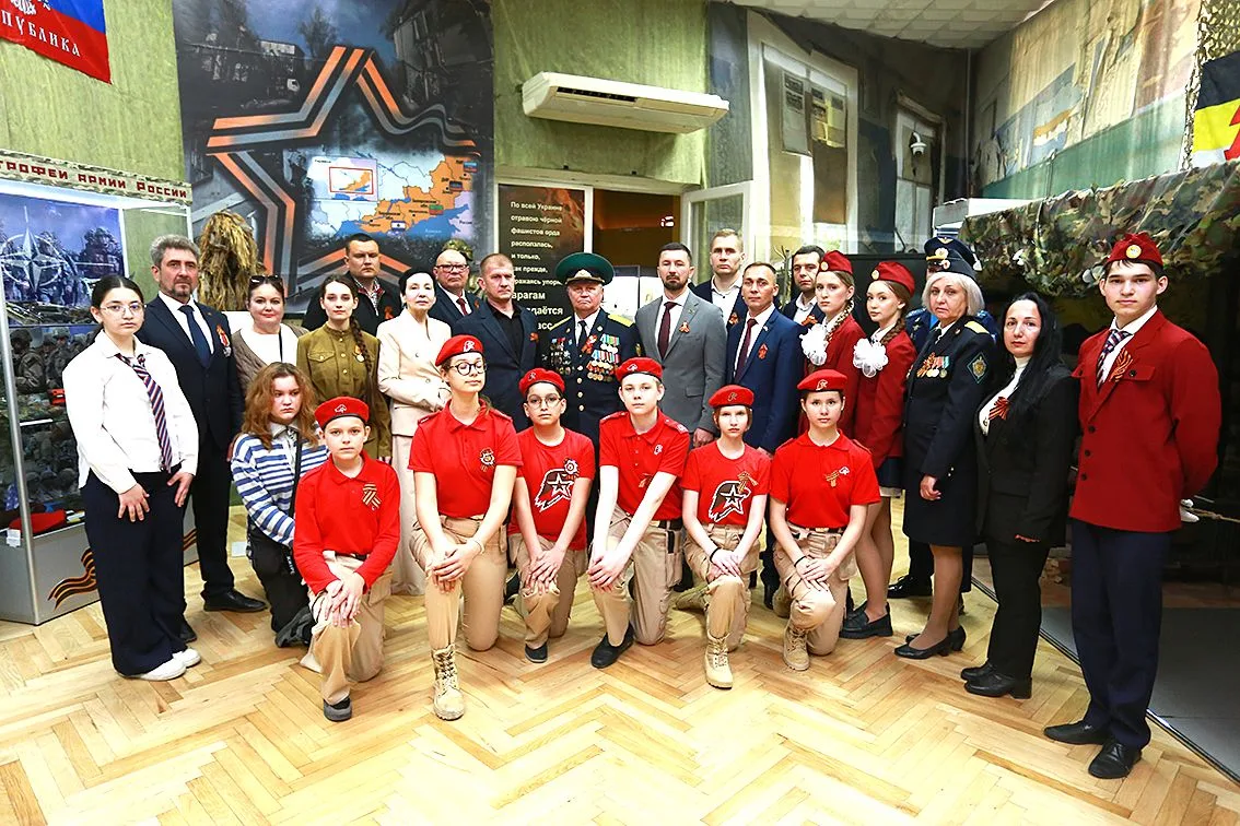 ИМЕНА ГЕРОЕВ БУДЕМ ПОМНИТЬ ВСЕГДА!   В Новороссийском историческом музее-заповеднике прошла торжеств