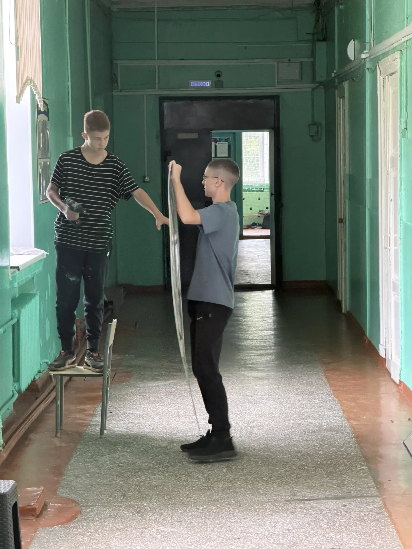Бригада в работе! Молодцы, ребята!