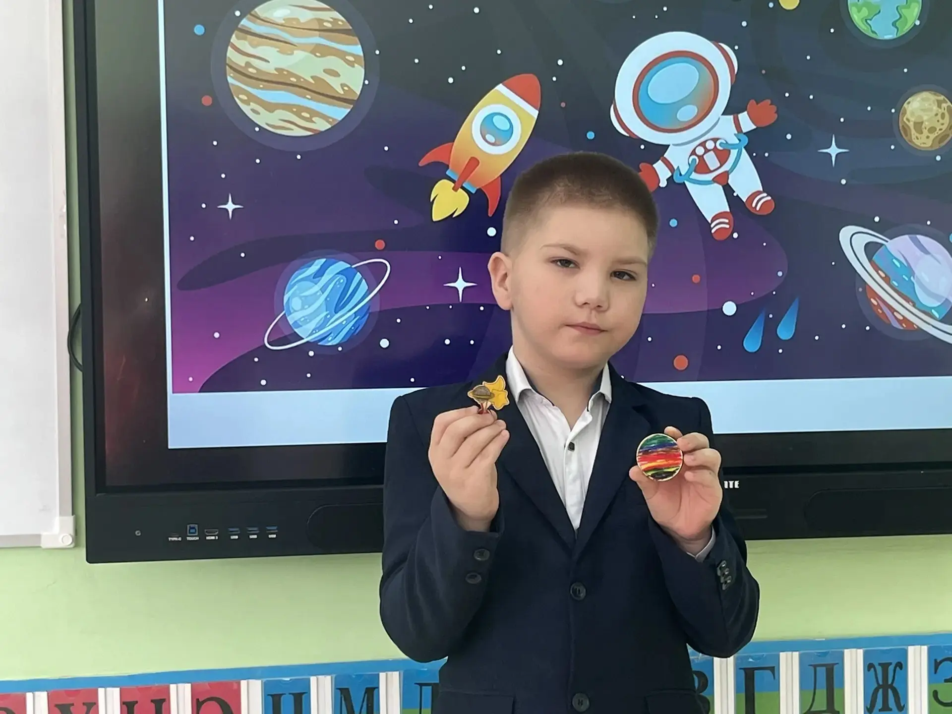 🚀🚀🚀В Бердюжской школе прошел мастер-класс «Космический талисман»!  🛸В преддверии Дня космонавтики, к