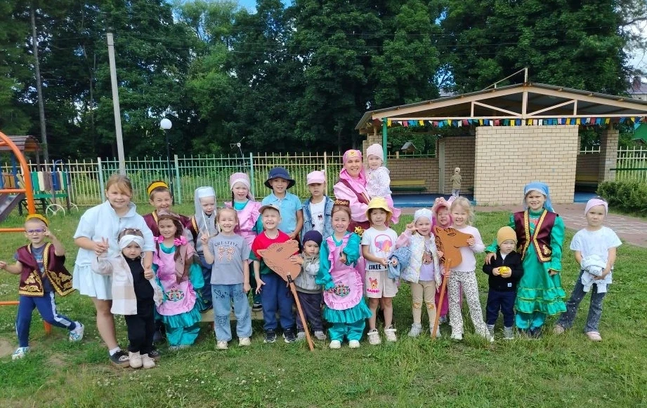 ☀️Яркий праздник дружбы и веселья — Сабантуй в детском саду!
Сегодня в нашем детском саду состоялось