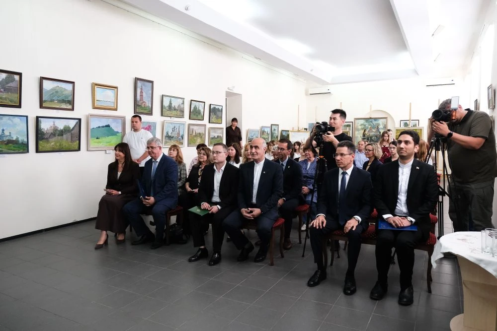 🎨 Сегодня в Астраханском художественном училище имени П.А.Власова состоялась торжественная церемони
