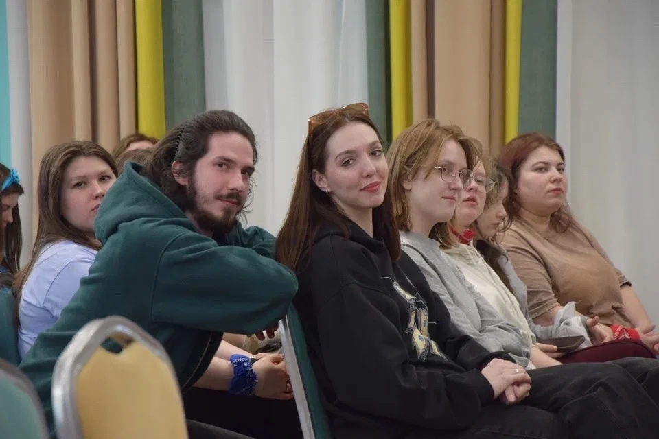 💫«БУДУЩЕЕ начинается СЕГОДНЯ!» — под таким девизом 24–25 апреля в ДОЛ имени К. Заслонова прошёл Проф