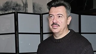 Симачев подал жалобу в ВС по спору с иностранной фирмой о знаке Denis Simachëv

Известный дизайнер Д