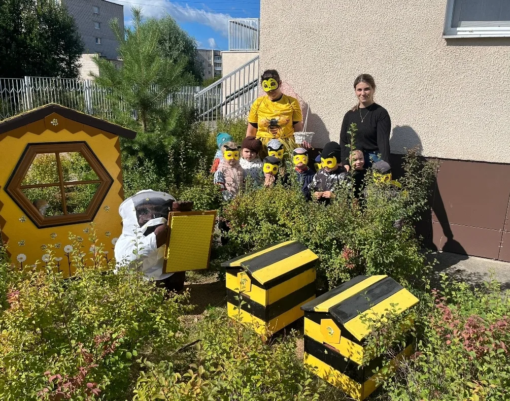 Сладкий праздник в нашем саду! 🥄🍯