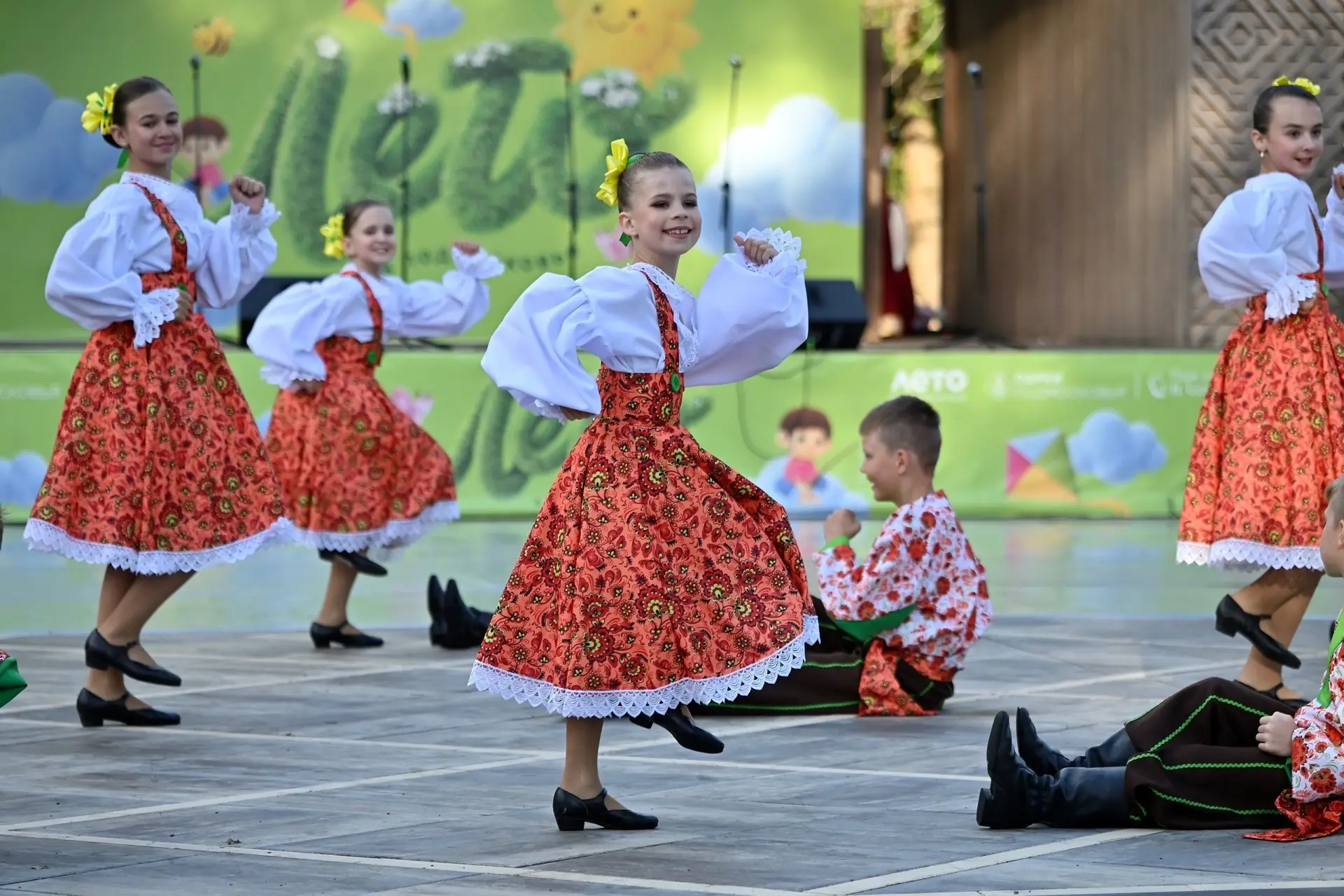 ✨ Яркие моменты концерта в Парке 17 июня 2026 г.

• хореографический коллектив «Калинка» (рук. Елена