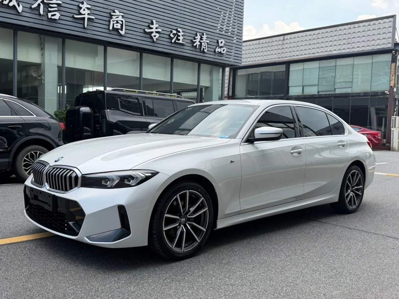 BMW 3 SERIES — ПРЕМИАЛЬНЫЙ СЕДАН ИЗ КИТАЯ ПОД КЛЮЧ 🇨🇳🚘