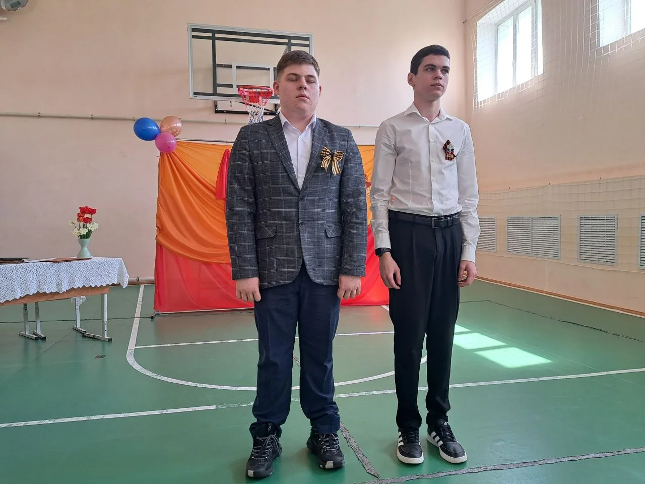 В преддверии Дня Победы в нашей школе прошёл фестиваль военной и патриотической песни «...