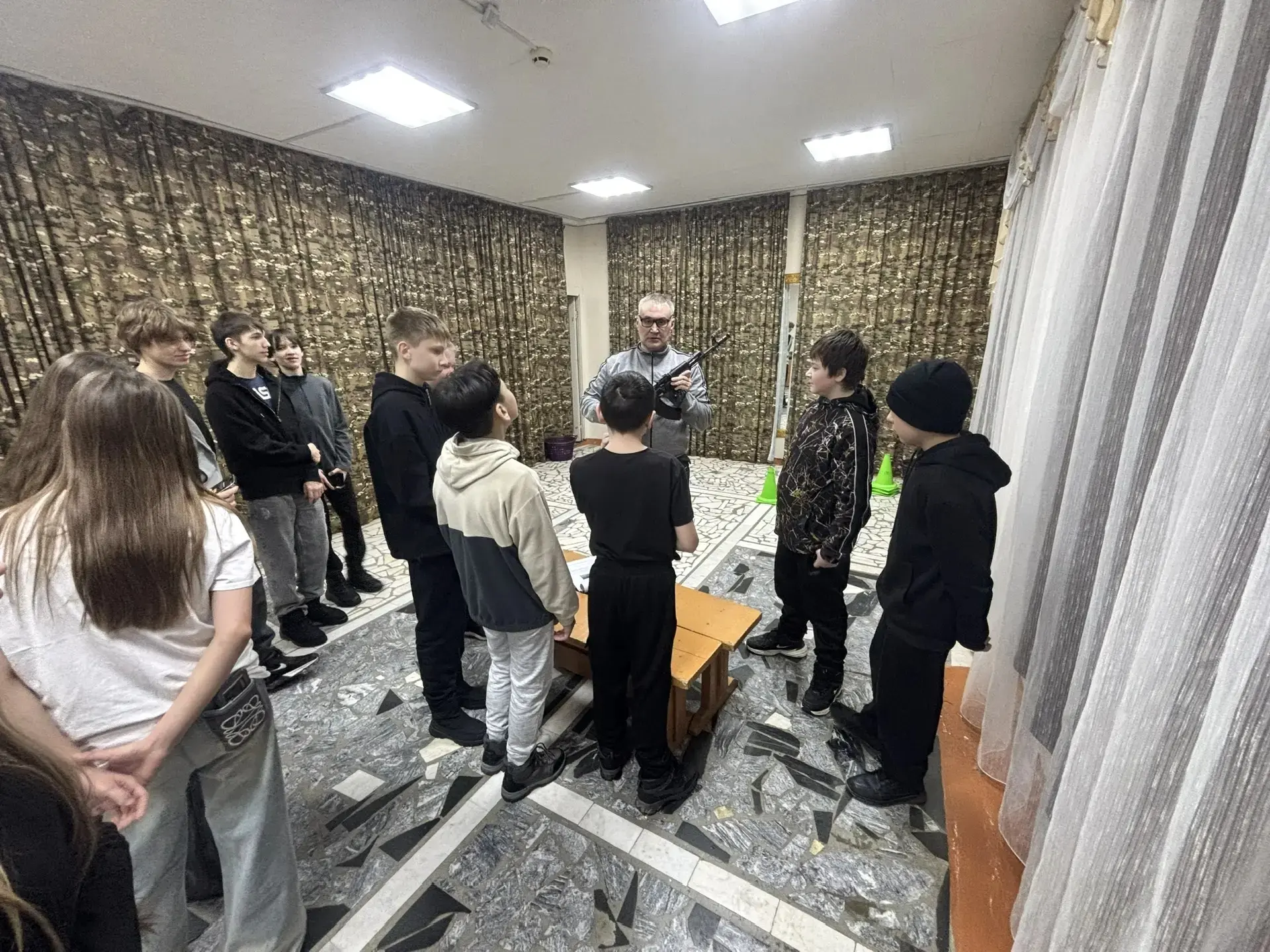 12.03.2026г.Патриотическое воспитание — залог сильного будущего!    Обучающиеся 7А класса МБОУ лицей