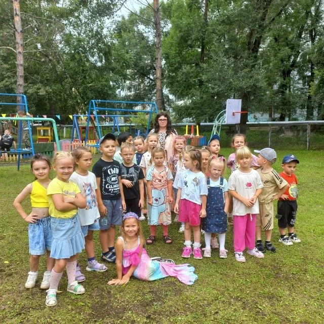 У ребят старшей группы " Почемучки " и средней группы " Радуга " МБДОУ "Детский сад № 5" прошёл День