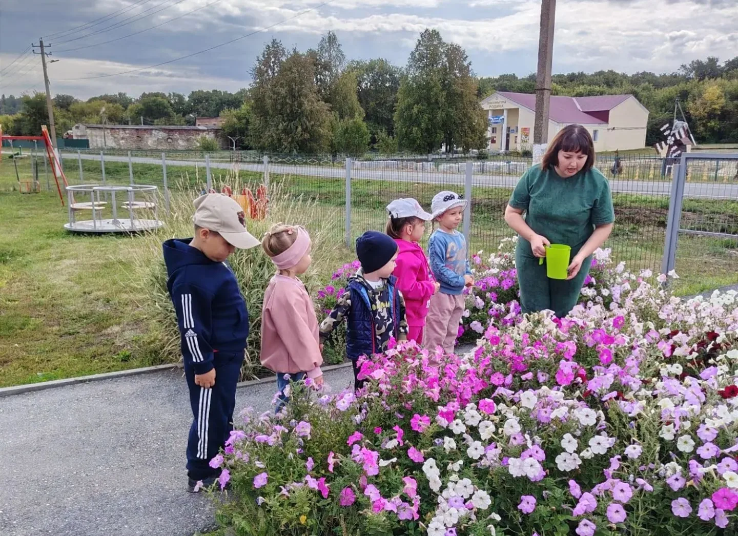 Детские ладошки, хранящие память 💧🌸