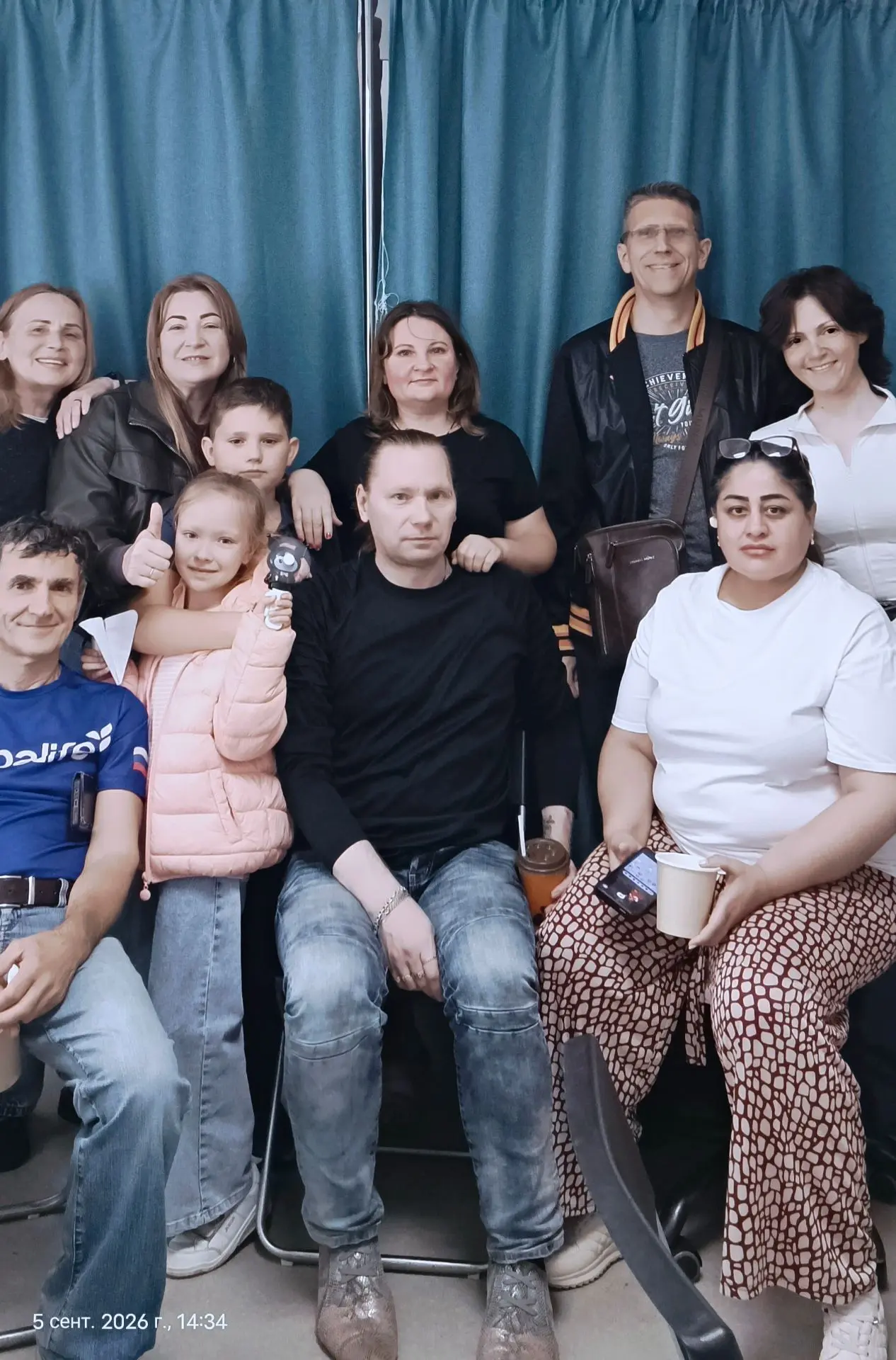 Спасибо всем кто пришел сегодня в студию и спасибо специалистам Бора Бора  Екатерине и ...