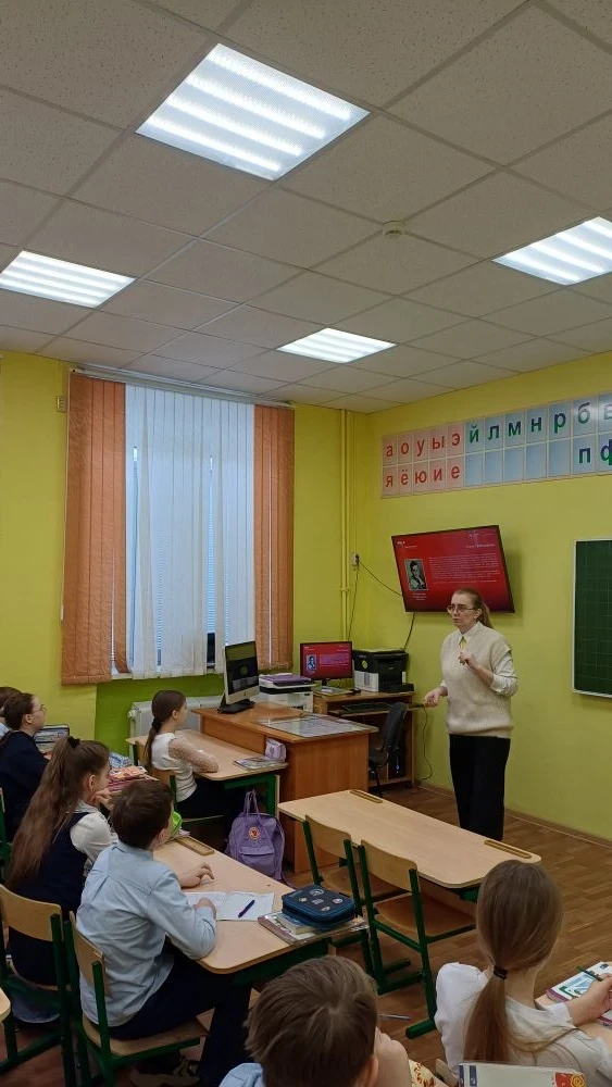 Урок памяти "Герои Тамбовской земли"  В рамках недели Тамбовских Героев для обучающихся нашей школы 