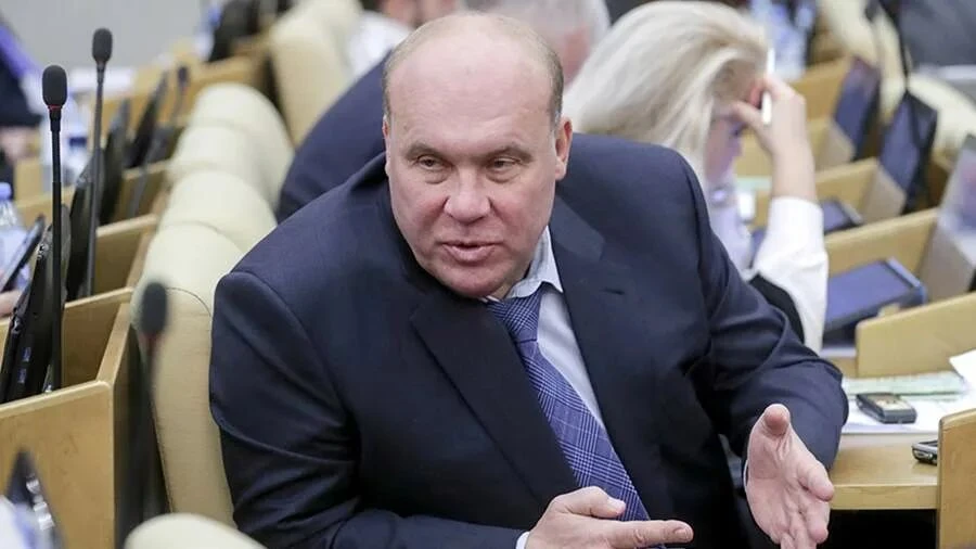 В Госдуме прокомментировали слова Зеленского о подготовке мобилизации в России