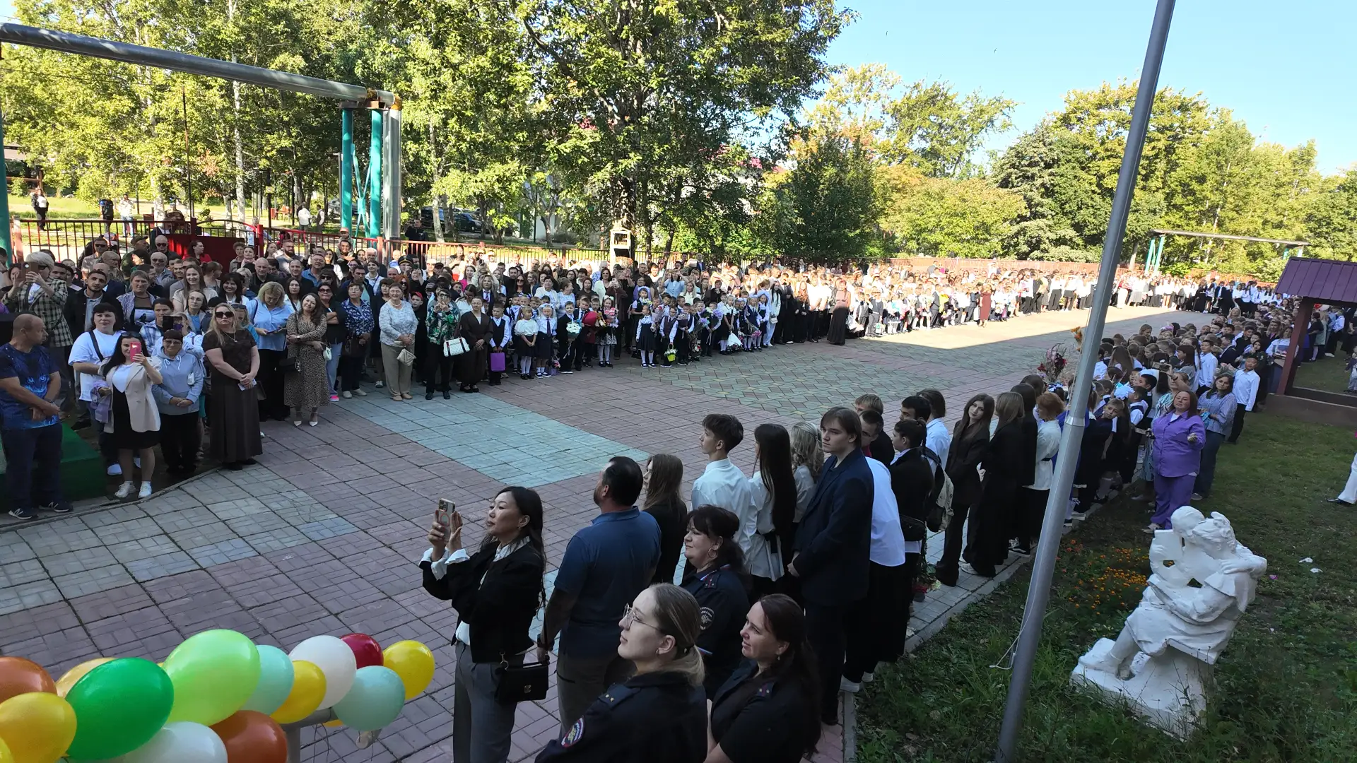 🎉🎉🎉 ЗНАНИЯ – ВПЕРЕД! В  НАШЕЙ ШКОЛЕ СТАРТОВАЛ НОВЫЙ УЧЕБНЫЙ ГОД