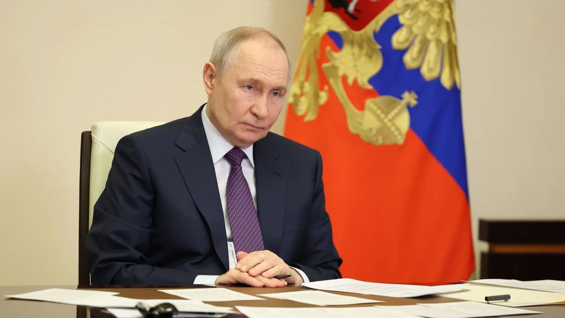 Путину - 74