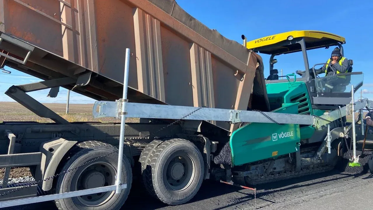 🚜 В Челябинской области досрочно отремонтируют участок федеральной трассы "Иртыш"

Речь идет об уча