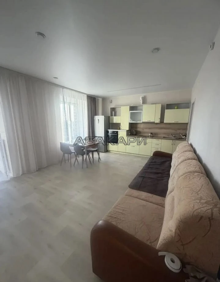 🏠 Караульная улица, 43/2

2 комн. квартира
📐 Общая площадь: 56 м²
📍 Район: Центральный
🏗  Этаж: 