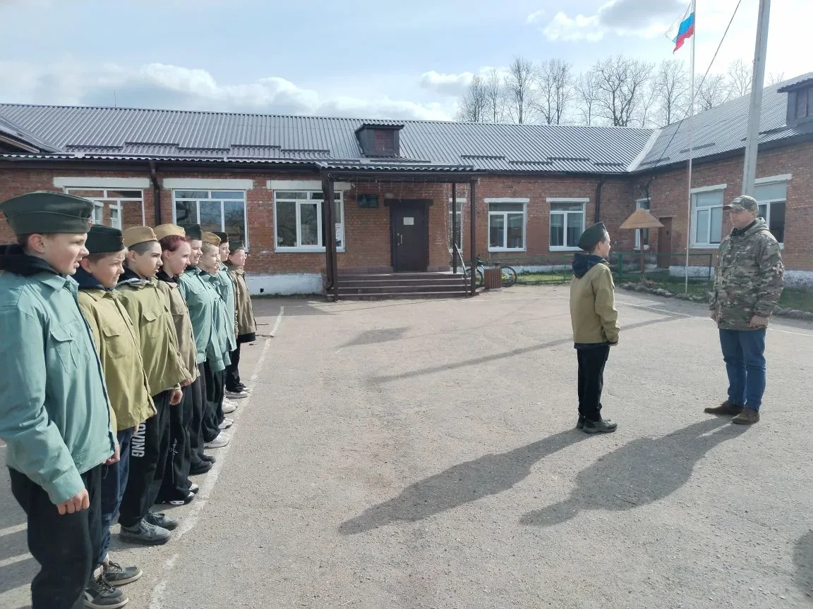 Команда нашей школы заняла III призовое место в средней возрастной группе  в муниципаль...