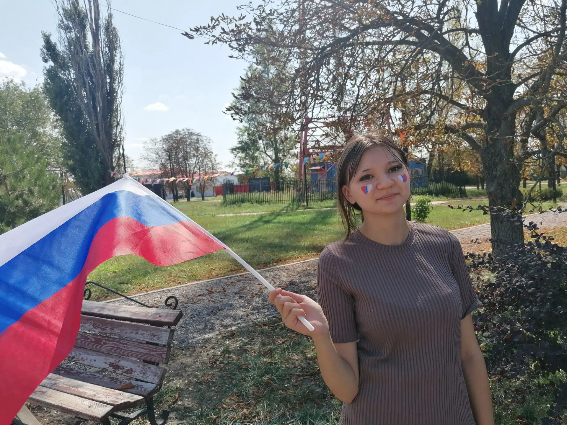 День Государственного флага России отмечается  22 августа. Накануне этого дня на площад...