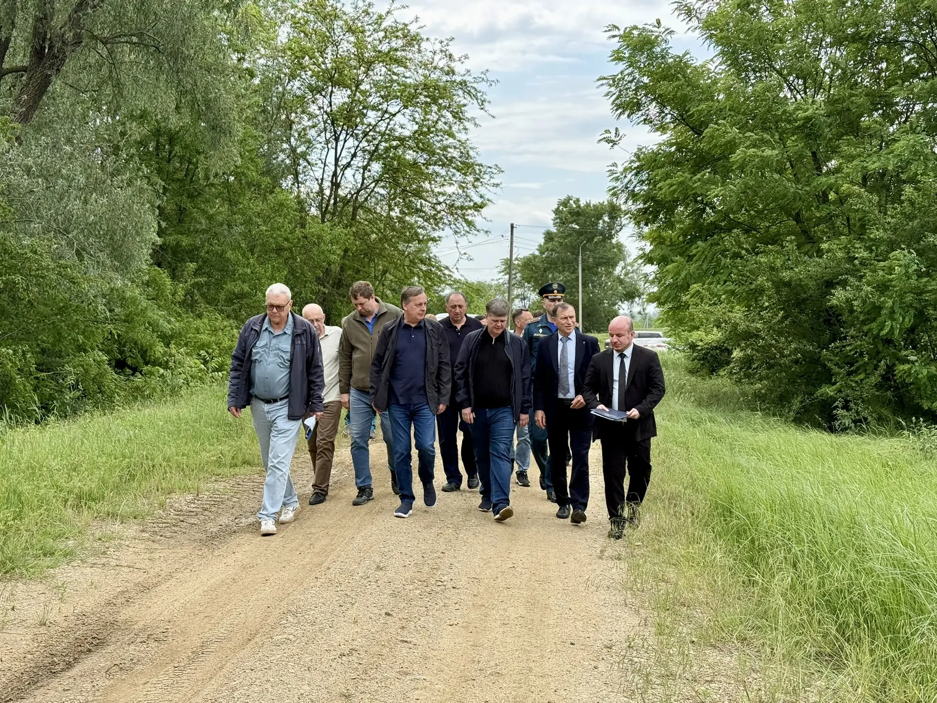 В Красногвардейском районе продолжаются работы в рамках введённого режима повышенной оп...