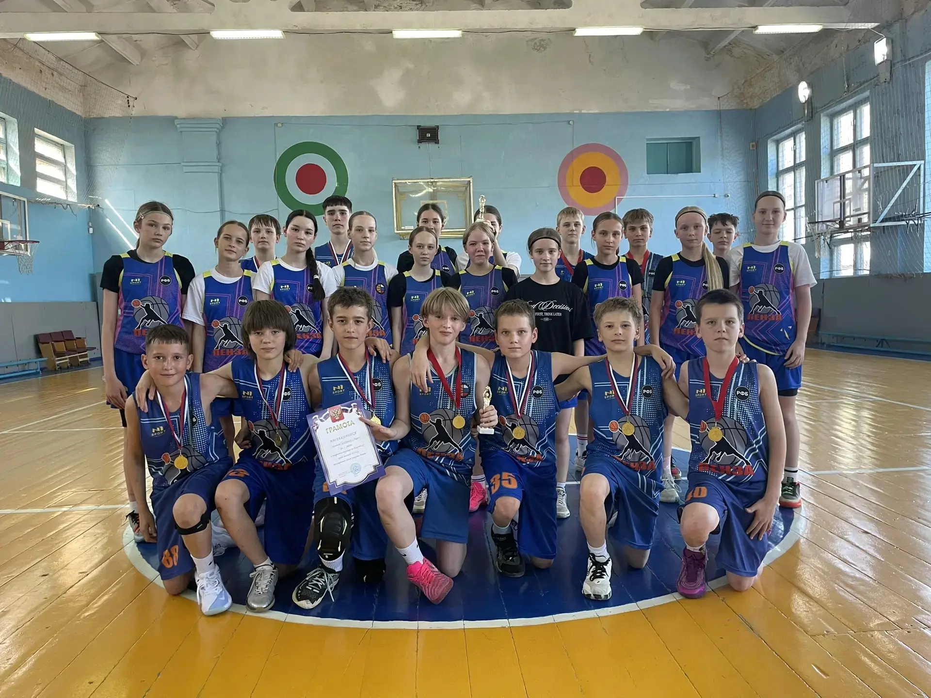 🥇Золотые медали турнира в г. Кузнецк завоевала команда СШ 1 г. Пензы, обыграв "Союз" г...