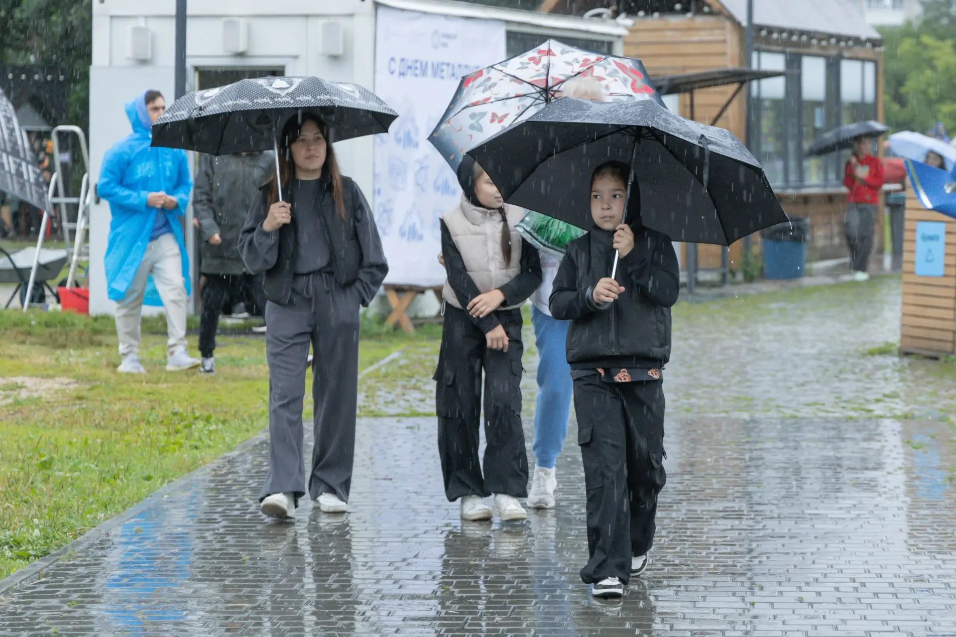 🌧 Очень сильный дождь ожидает уральцев сегодня ночью