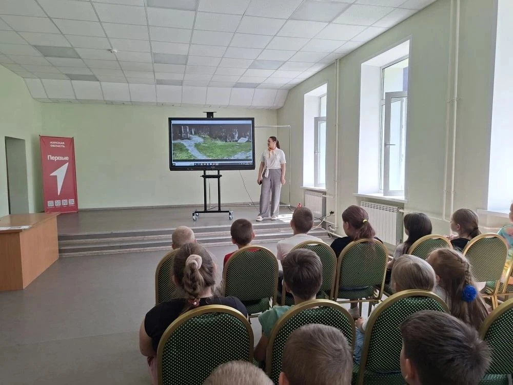 Просмотр художественно-документального фильма «Шелихов»
Советником директора по воспитанию и взаимод