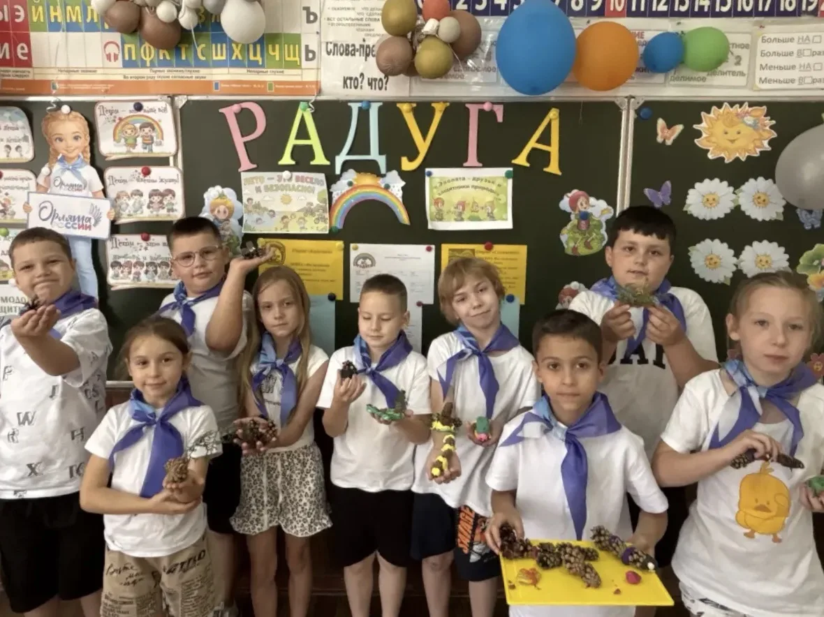 ✨Творческая мастерская: чудеса из природных материалов!

💥Сегодня на нашей пришкольной площадке про