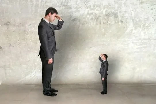 КАК РАЗГОВАРИВАТЬ С РУКОВОДИТЕЛЕМ