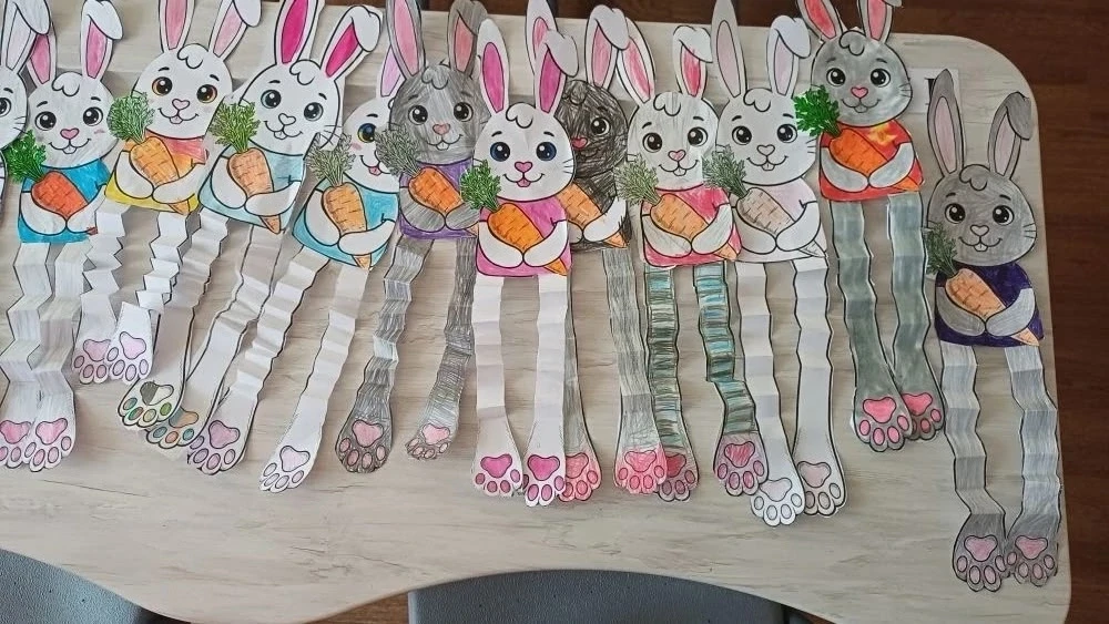 Вдохновение от "Смешариков": Зайчики и бабочки своими руками! 🐰🦋

Очередная порция творчества захв