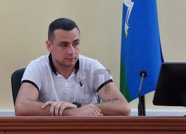 «Наглость — второе счастье»: кубанский чиновник не стеснялся брать взятки и не особо это скрывал!

В