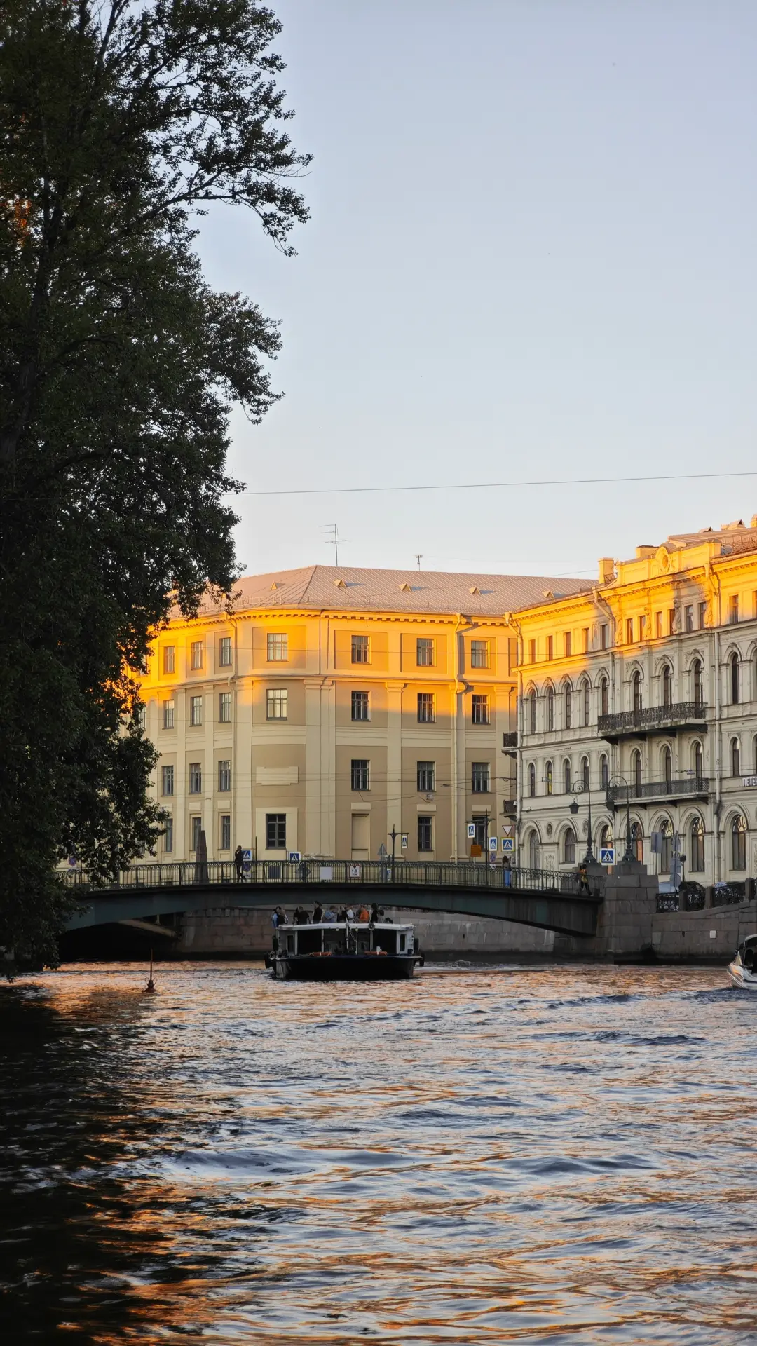24 часа в Петербурге: сколько стоит идеальный день?