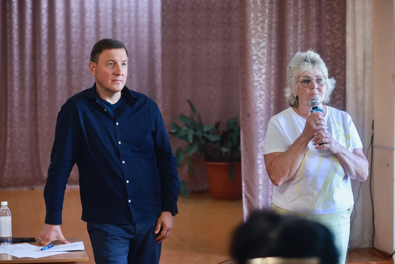 Еще одна встреча с жителями - в селе Дъектиек.