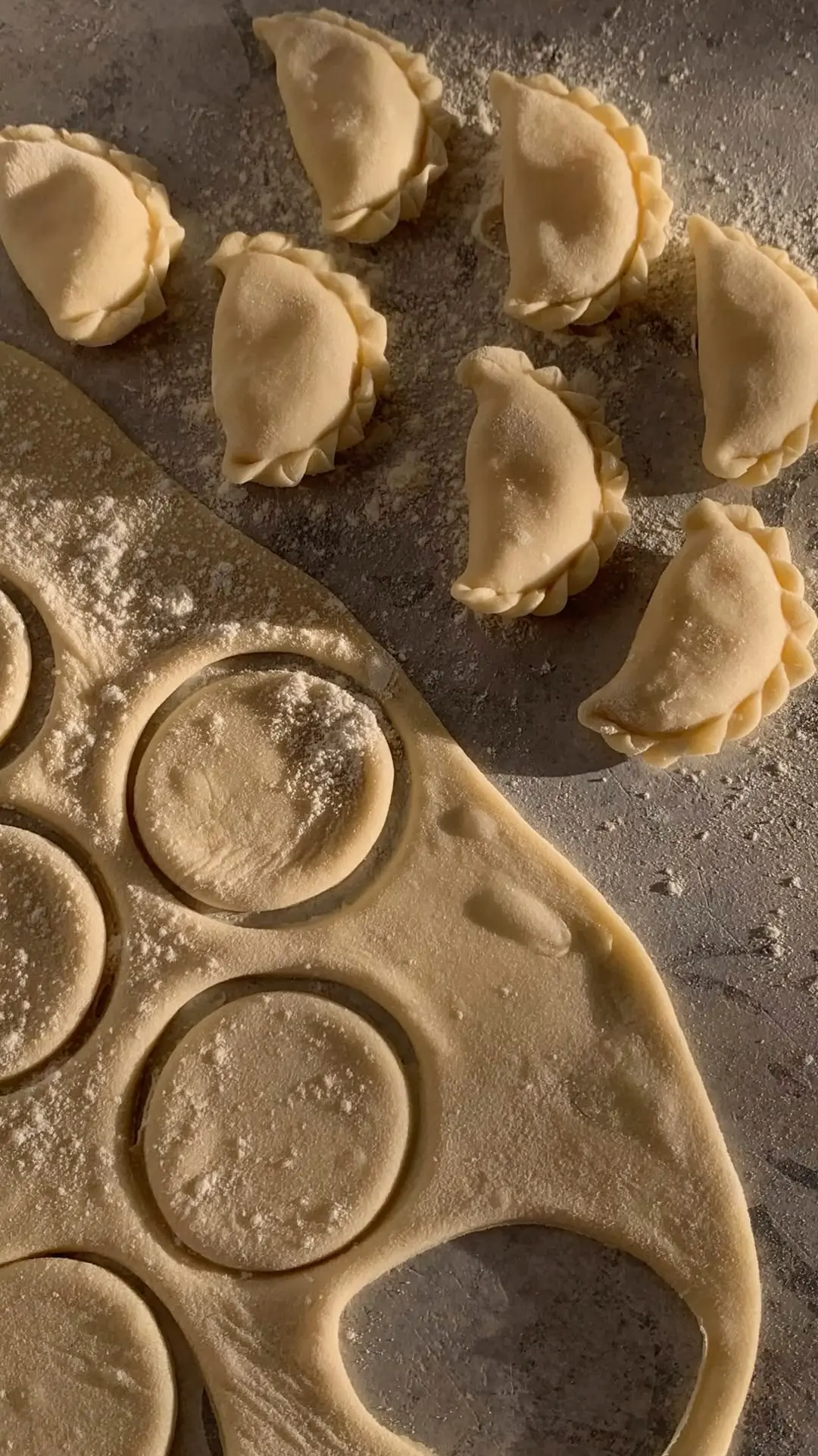 Вареники 🥟 нашего производства 😋