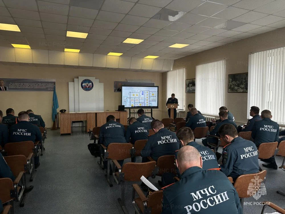 📍В Орле прошли занятия в школе оперативного мастерства  В городе Орле с начальниками пожарно-спасате