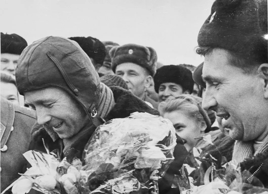 🚀«Первые в космосе»   ✅12 апреля в России отмечается День космонавтики — памятная дата, посвящённая 