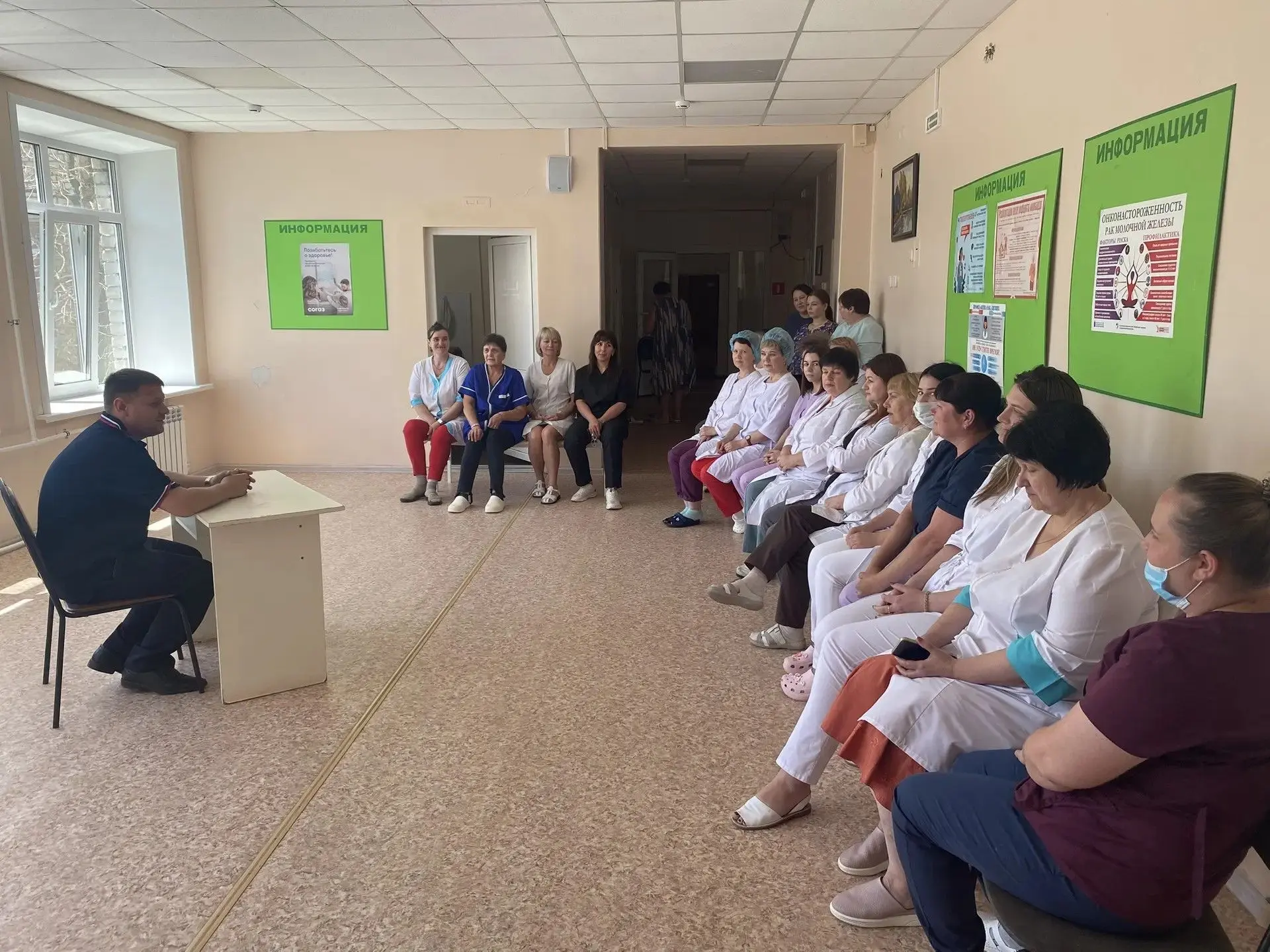 Урок безопасности для медиков
 
В Балаковской районной поликлинике стартовал цикл профилактических в