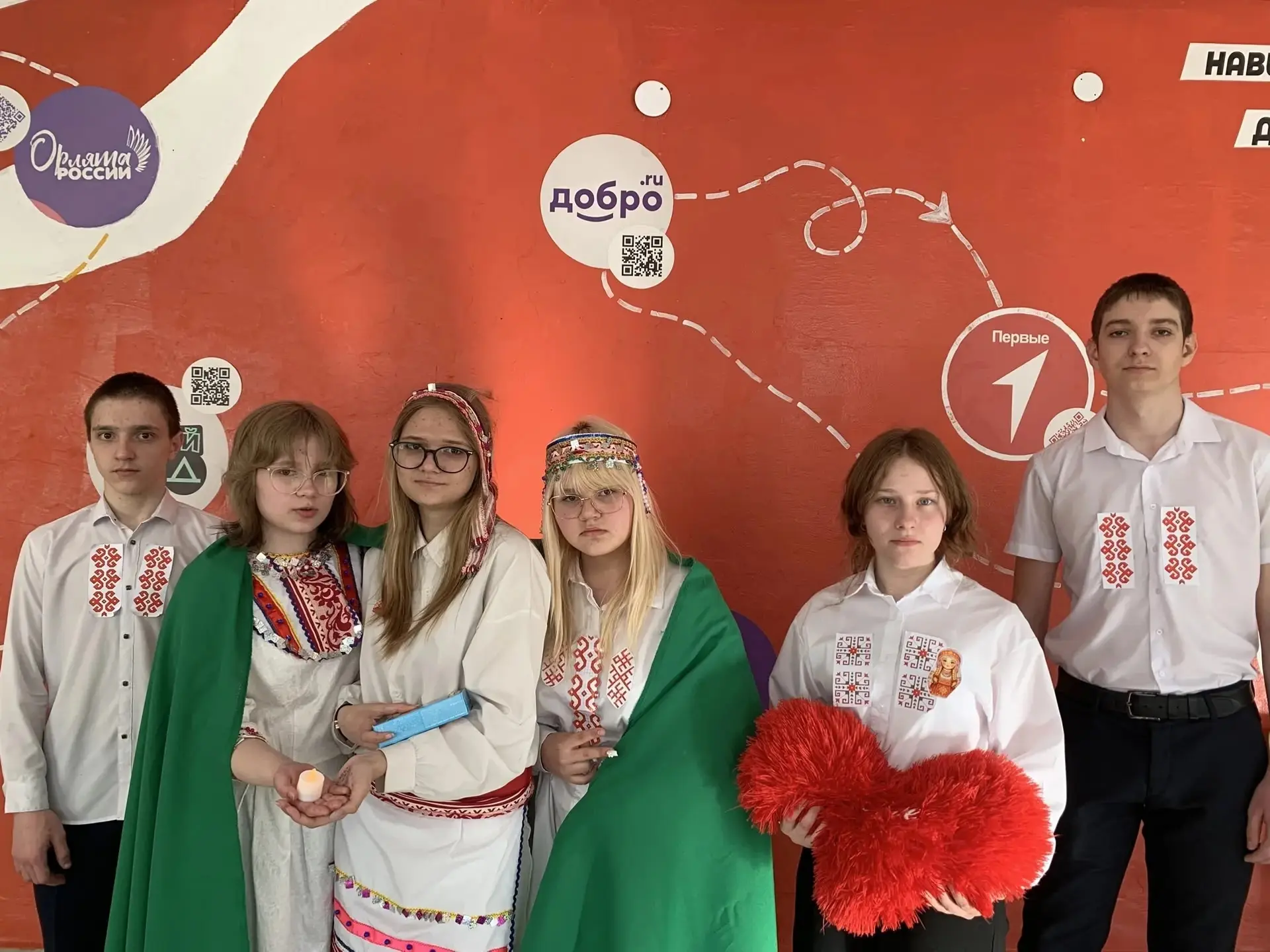 🌟 Путешествие в мир чувашской культуры: яркое завершение недели! 🌿  Сегодня в нашей школе прошёл по-