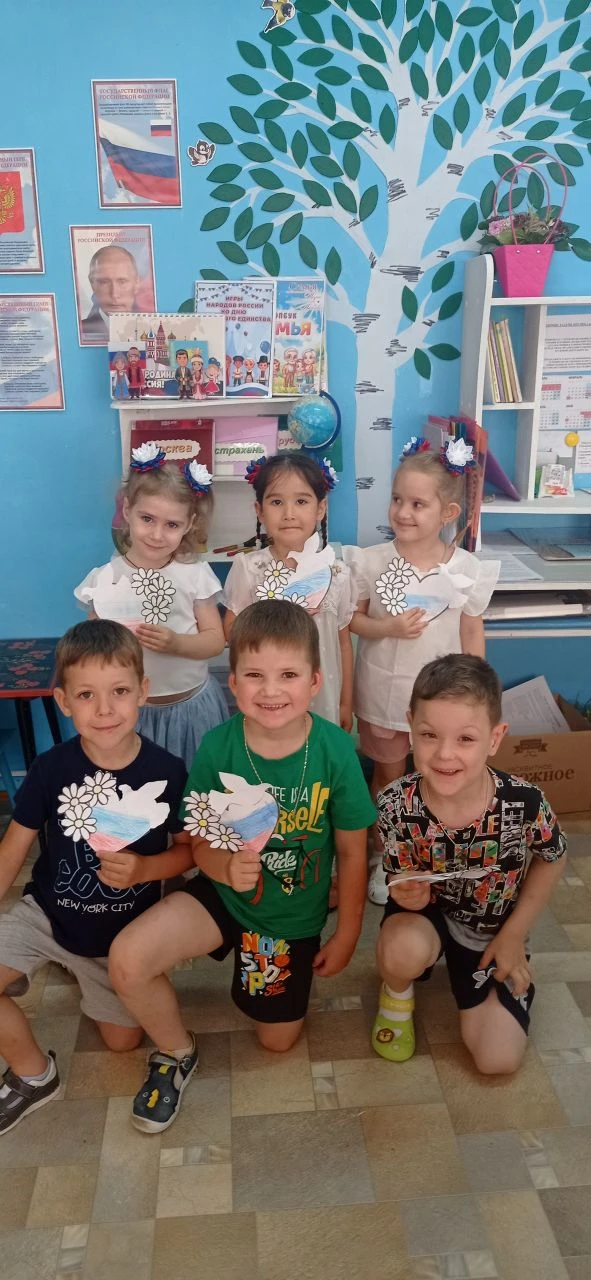 🇷🇺 Маленькие граждане большой страны!🇷🇺
В преддверии важного государственного праздника — Дня Ро